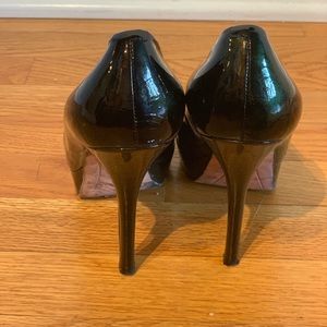 Black patent pumps